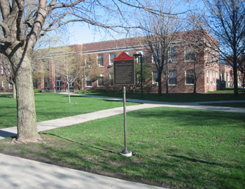 context photo